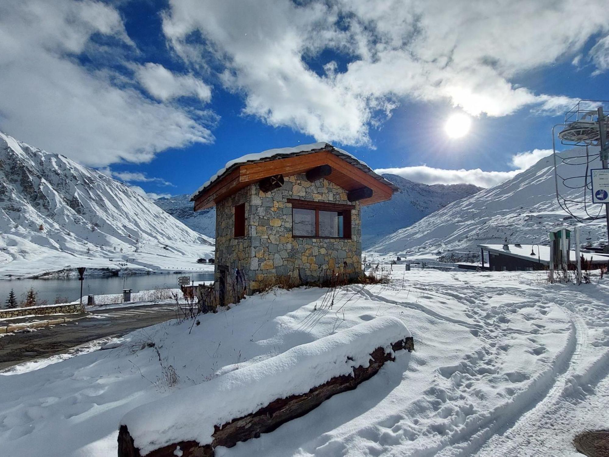 Apartment Plein Soleil - Val Claret-1 By Interhome Тинь Экстерьер фото